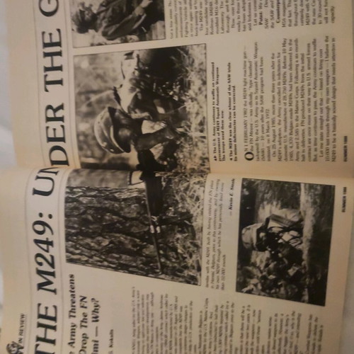 Combat Weapons magazine collectible, summer 1986, like new, English version