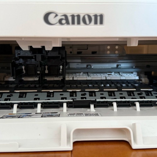 Canon TS3151 printer like new