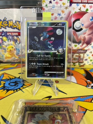 Pokemon card Weavile G reverse holo platinum set mint/nm condition