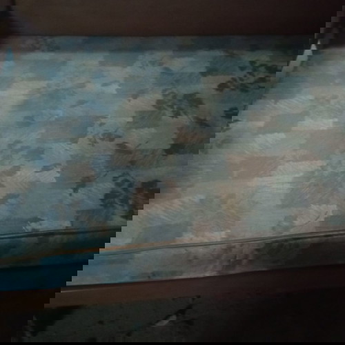 Καναπές κρεβάτι μεταχειρισμένος με αποθηκευτικό χώρο και δύο μεγάλα συρτάρια 2x0,90