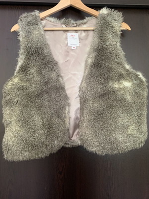 S.Oliver vest like new, size 40 EUR