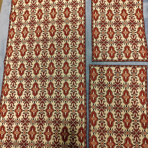 Metritois embroidery like new, old antique design