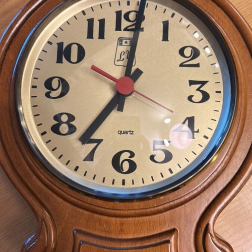 Wooden clock, thermometer, hygrometer and barometer like new, functional