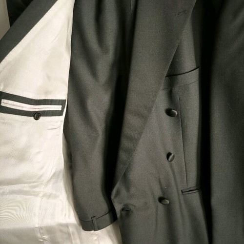 Rossi suit black like new