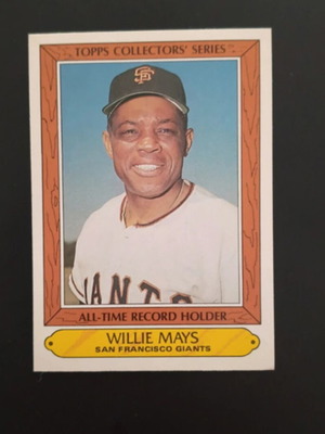 1985 Topps Willie Mays collector's card like new