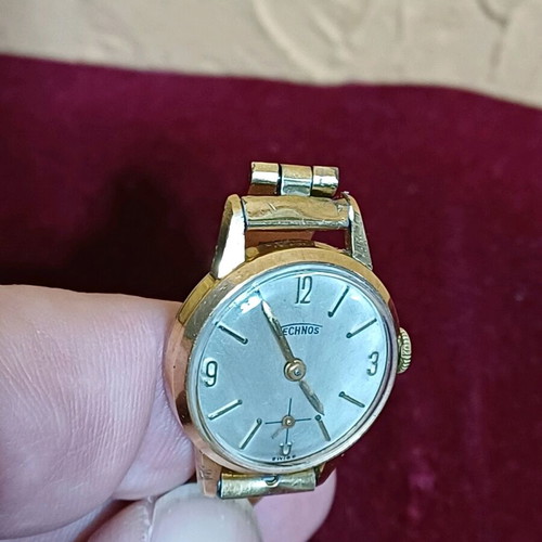 Technos wristwatch women's like new, Swiss made