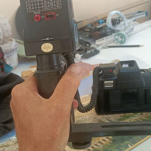 Sony Big Royal View camera new with carrying case and detachable flash