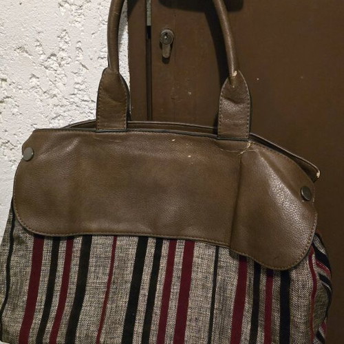 Shoulder bag like new, beige and brown