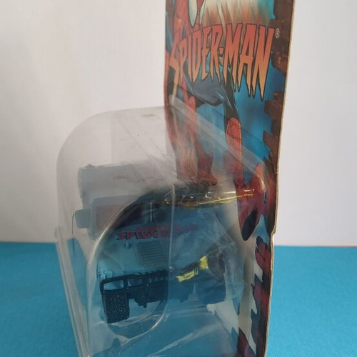 Maisto Marvel Spider-Man Humvee 2004 diecast new pull back