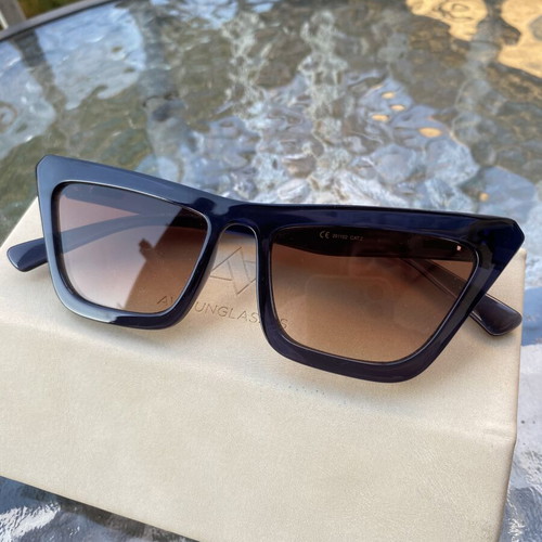 Meller sunglasses, blue frame