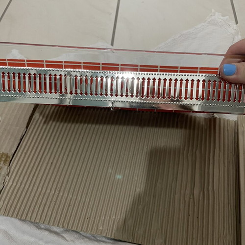Pyrex oven dish with silver base and lid The Windsor Range Mayfair Collection