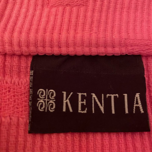 Pique Blanket Kentia super king size with three matching pillows, like new