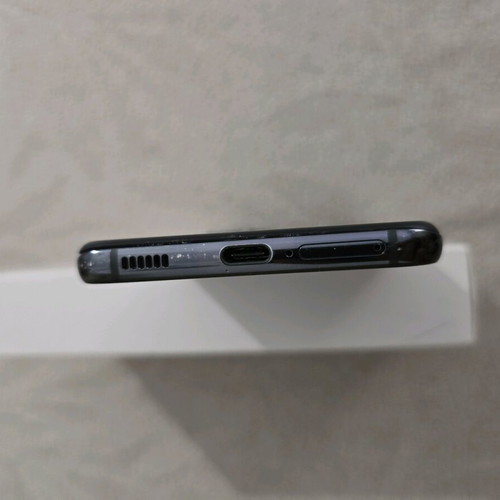 Samsung S21 5G like new, gray, 128GB, Dual SIM, wireless charging