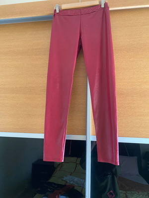 Bordeaux leggings like new