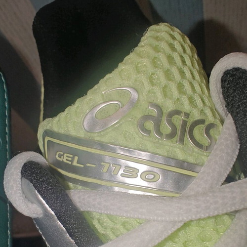Asics Gel-1130 athletic shoes new, green and yellow