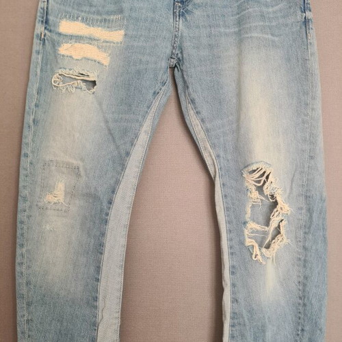 Zara distressed jeans size 40, blue