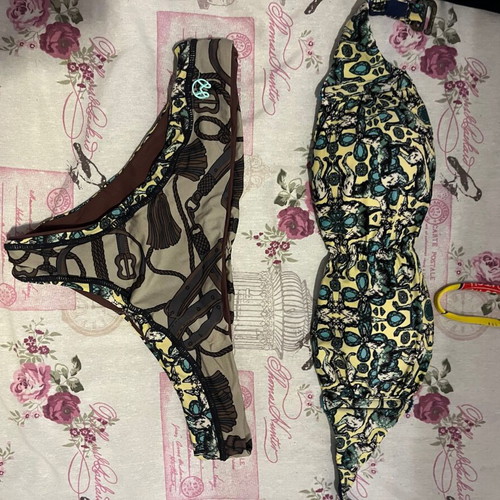 Maaji reversible swimsuit like new, size S