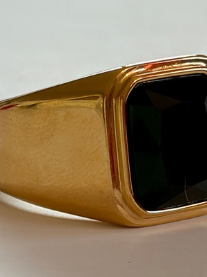 Gold Signet Ring with Black Stone, Brand New, 316L Stainless Steel US 12