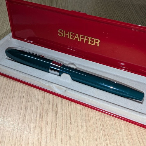 Fountain pen Sheaffer Triumph Imperial 1994 green like new