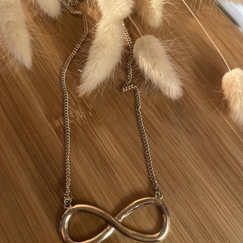 Long necklace used with infinity shape, 35 cm chain length