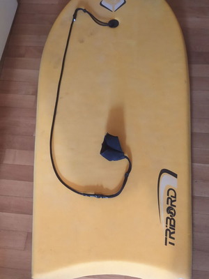 Bodyboard Tribord 42" used from Decathlon with wrist leash