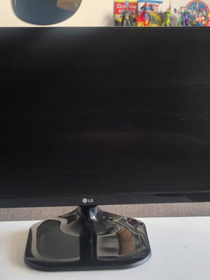 LG 29" computer monitor like new, fully functional