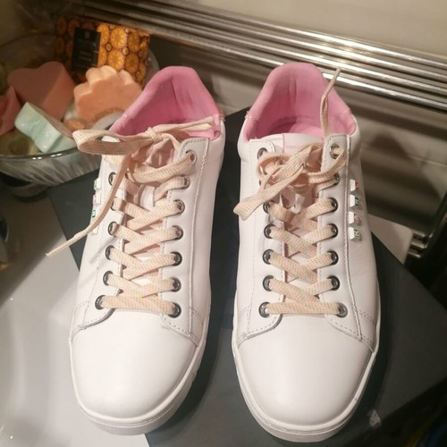 Karl Lagerfeld sneakers like new, size 40, white leather