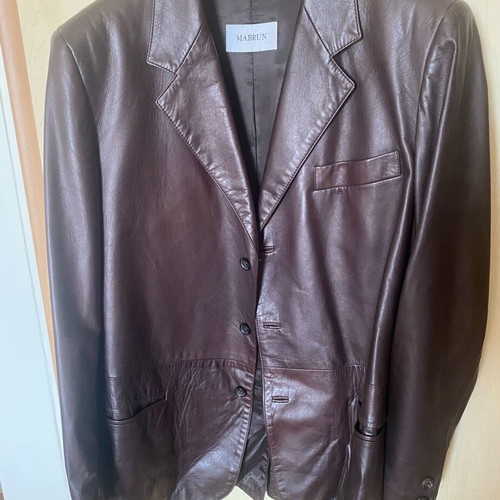 Leather jacket dark brown like new