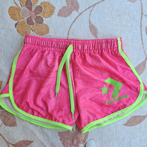 Converse kids shorts like new, pink and green, size XS