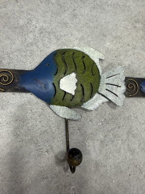 Wall hanger like new