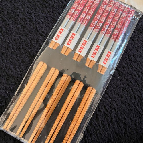 Japanese set of 5 pairs Bamboo Story chopsticks new, bamboo