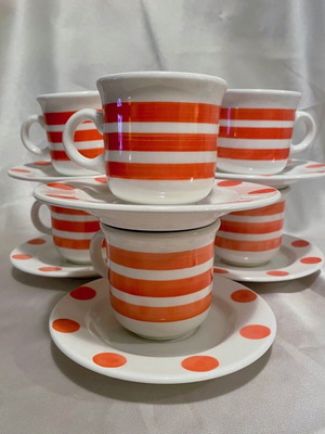Set of 6 cups and 6 saucers white/orange new