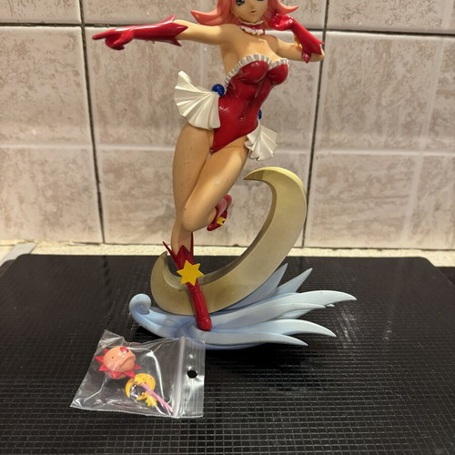 Bewitched Agnes Asaba Ureshiko PVC figure used, 1:7 scale, Yamato