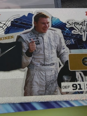 Topps Turbo Attax Mika Hakkinen Signature Style Formula 1 Card New