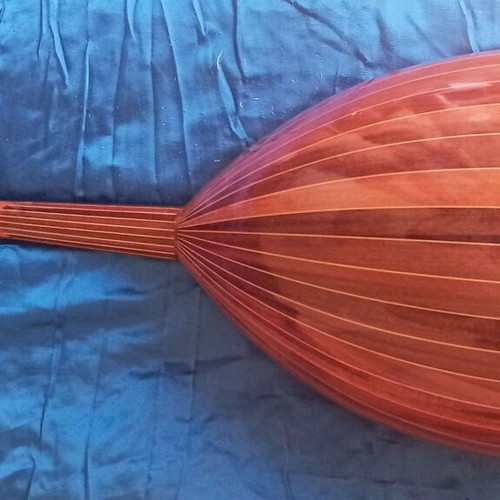 Handmade oud in like new condition