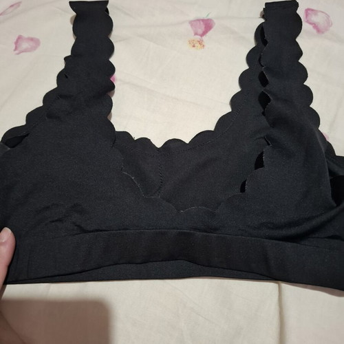 H&M swimwear top like new, black, size S
