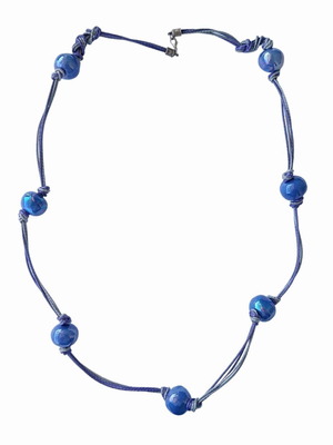 Blue pendant necklace with large shiny beads used