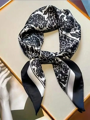 Women's scarves new, black, size 70×70cm