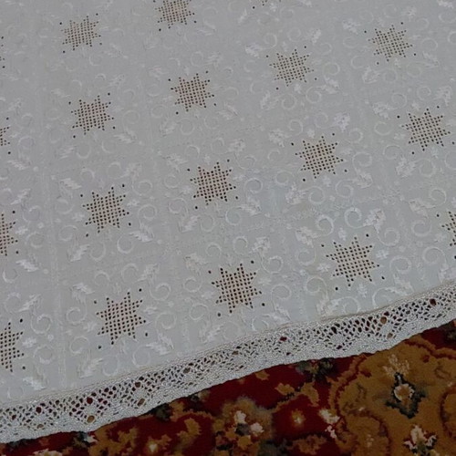 Kares 60/60 table linen like new