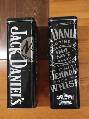 Jack Daniel's Tennessee Whiskey metal collectible boxes, set of 2