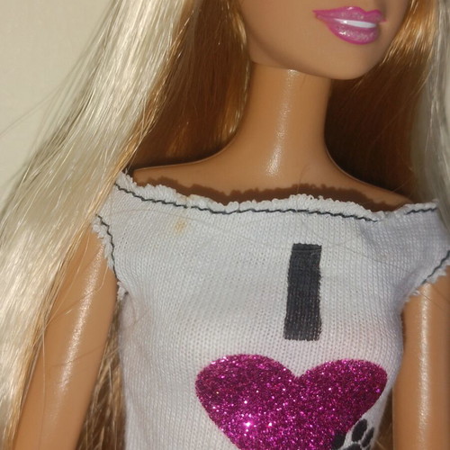 Barbie I Love Puppy 2008 doll like new