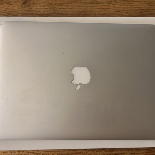 Apple MacBook Air 13-inch Early 2015 Intel Core i5 8GB RAM 128GB SSD used