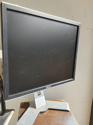 Dell 1907FPT Monitor μεταχειρισμένος