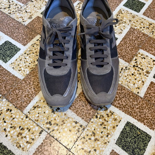 Hogan sneakers size 39, like new, beige and brown