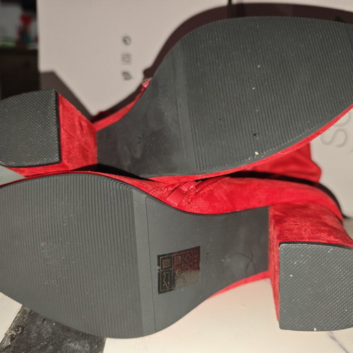 Red boots with heel size 39 new sweat fabric