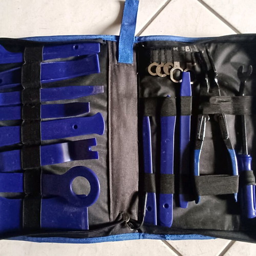 Furniture tools and materials set of 24 new