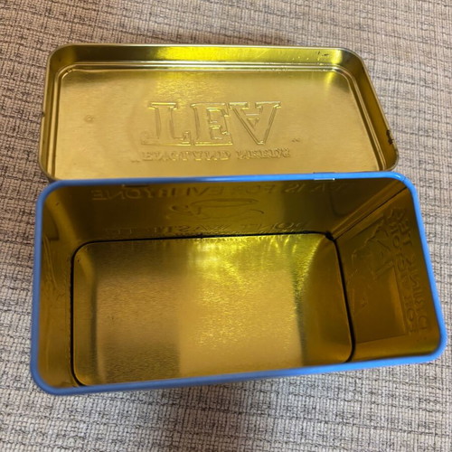 New English Teas Collectible Metal Tea Tin used