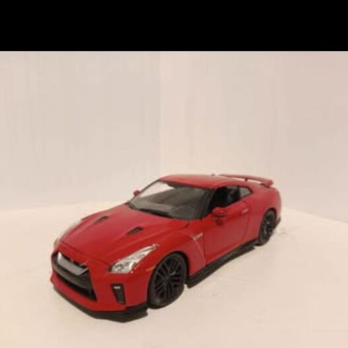 Toy cars 1/24 Burago and Rastar like new