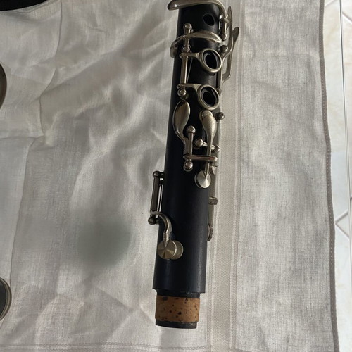 Clarinet Si-bemol (Bb) used, ebony with free carrying case