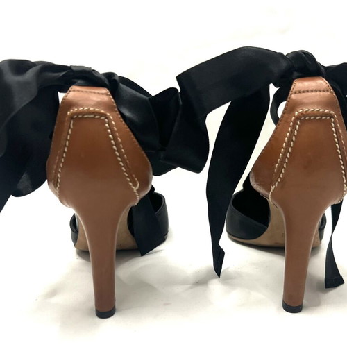 Yves Saint Laurent double color heels